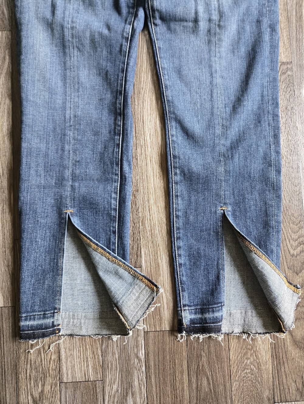 Frame Denim Le Nouveau Straight Split Front Sheffield Raw Hem Jeans Size 29 - Picture 7 of 11